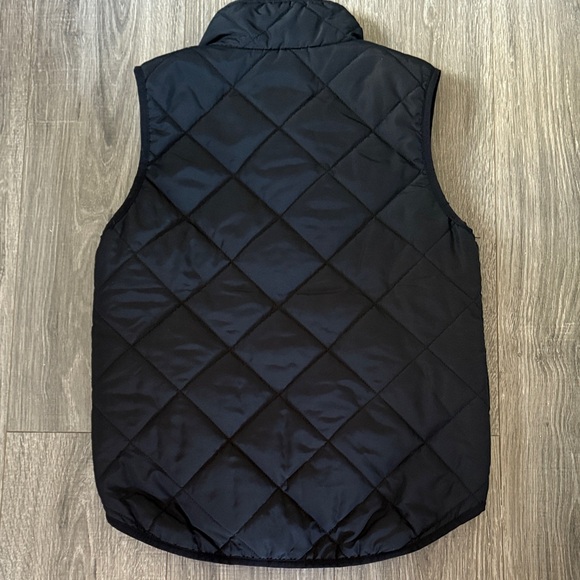 Women’s Aeropostale Black Quilted Vest Size Medium - Picture 5 of 7